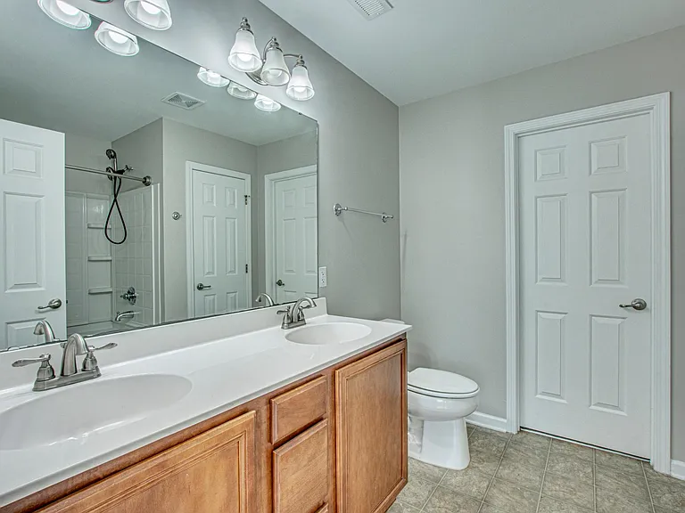 233 Woodbrook Way — Photo 17