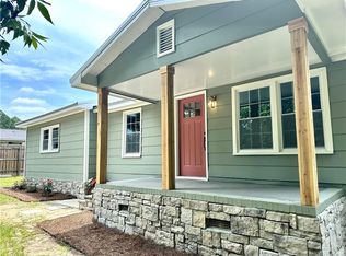 2880 Lamb Rd, Smiths Station, AL 36877