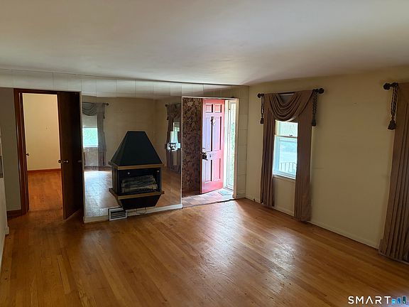 5th image of 21 Athol Place