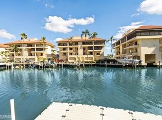 4400 Gulf Shore Blvd N APT 205, Naples, FL 34103