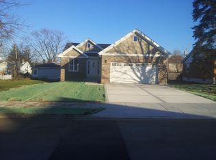 1620 Highland Ave, Crest Hill, IL 60403