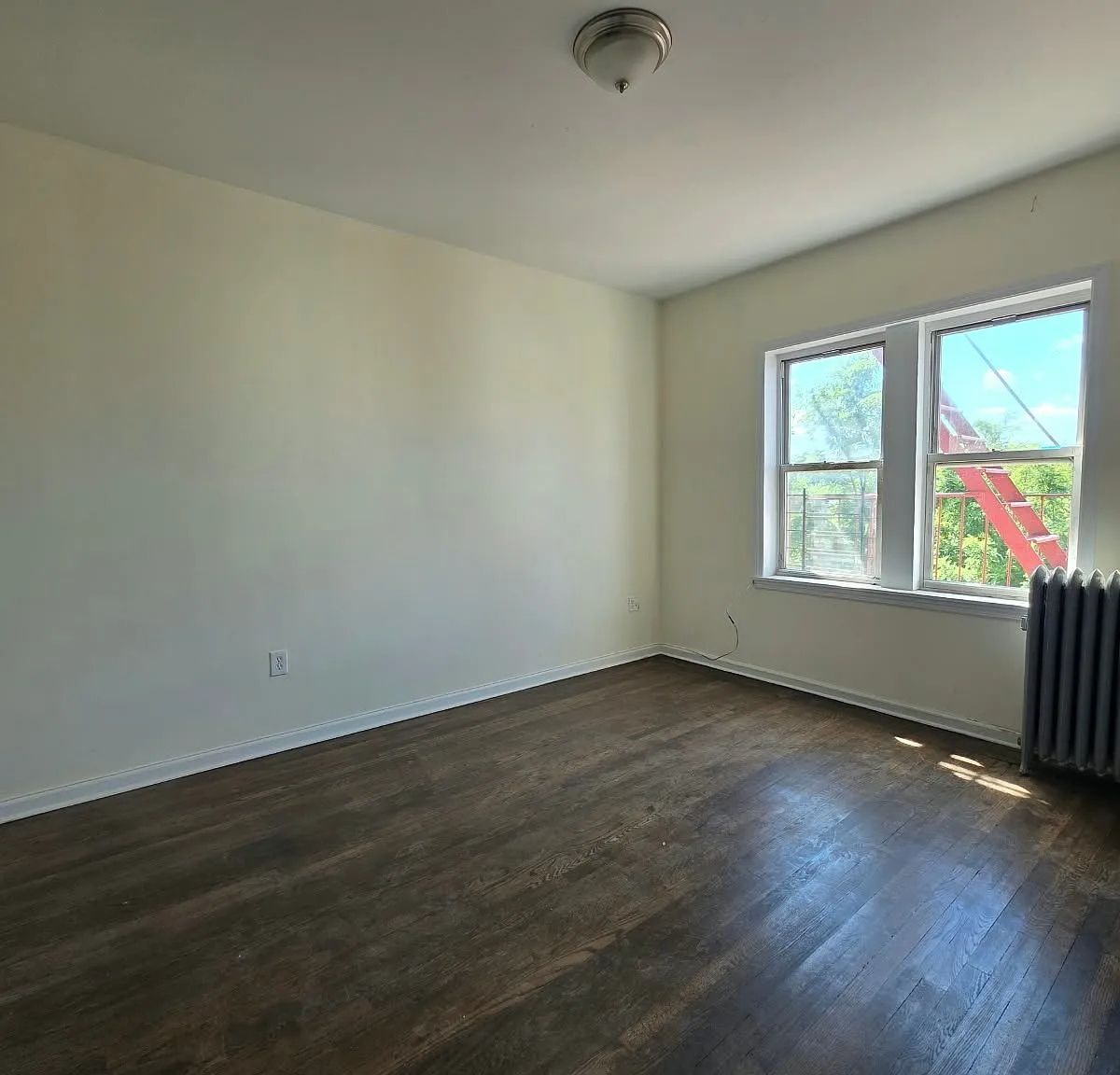 2 bed, 1.0 bath, $2,750 — Photo 1