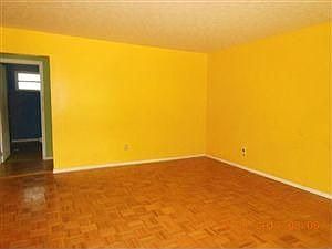 3rd image of 180 Harter Ave