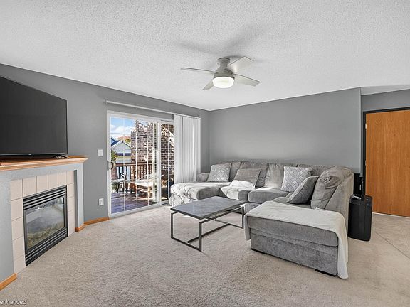 3rd image of 3633 Pheasant Ln APT 6