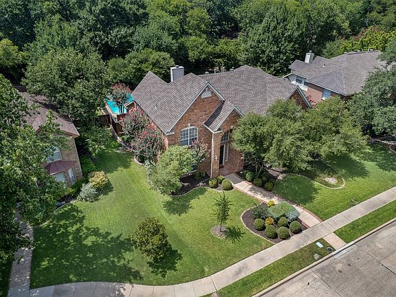 2nd image of 408 San Mateo Dr