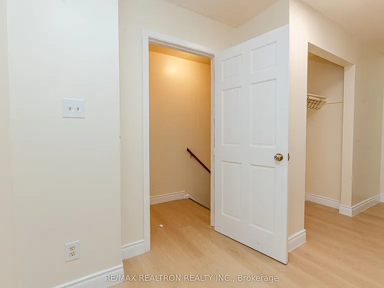 975 Albion Rd #975A — Photo 35