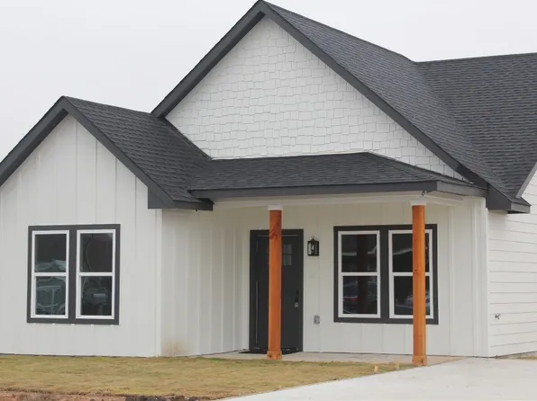 102 N Don St, Itasca, TX 76055