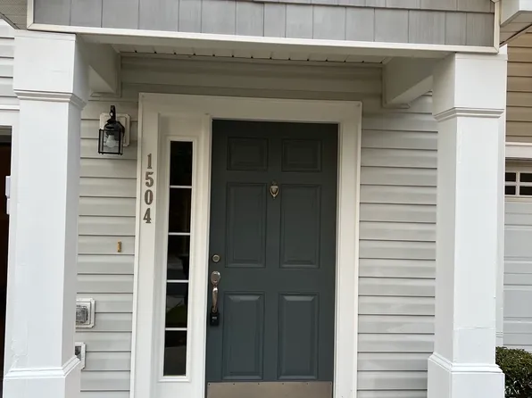 1504 Haywards Heath Ln, Apex, NC 27502
