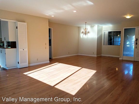 5th image of 2373 Walden Sq