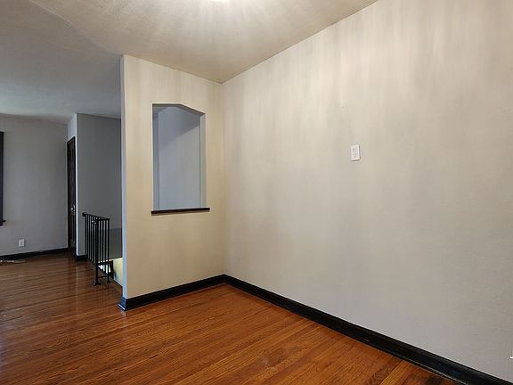 5th image of 6362-64 Sutherland Ave #4edec7fbb