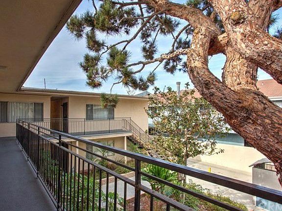 2nd image of 14517 Larch Ave APT 16
