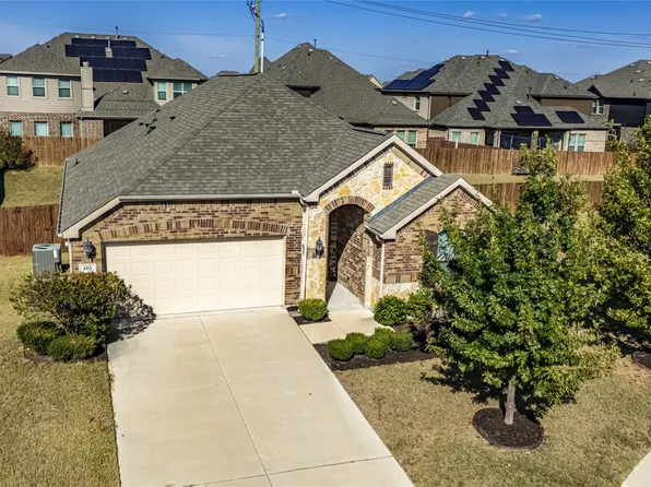 465 Rockaway Dr, Midlothian, TX 76065