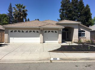 1808 E Ticonderoga Dr, Fresno, CA 93720
