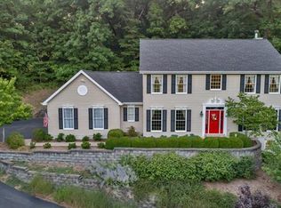 517 Terrington Dr, Ballwin, MO 63021