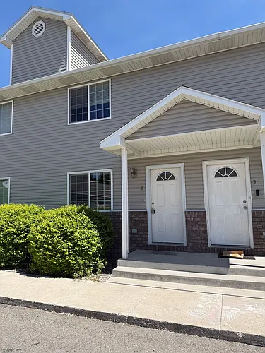 2105 Alan St #6 Photo 1