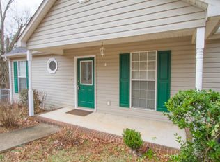 141 Harbor Ln, Townville, SC 29689