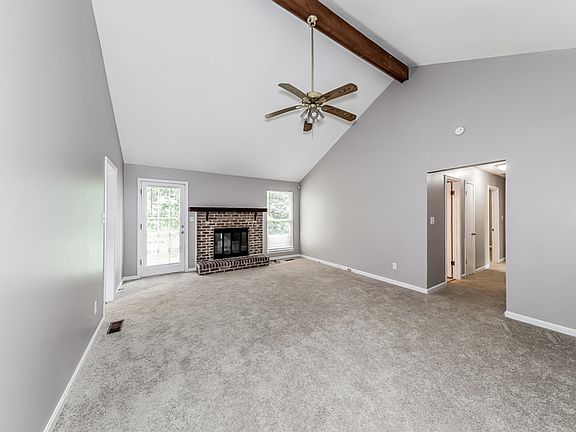 5th image of 5504 Desoto Cir