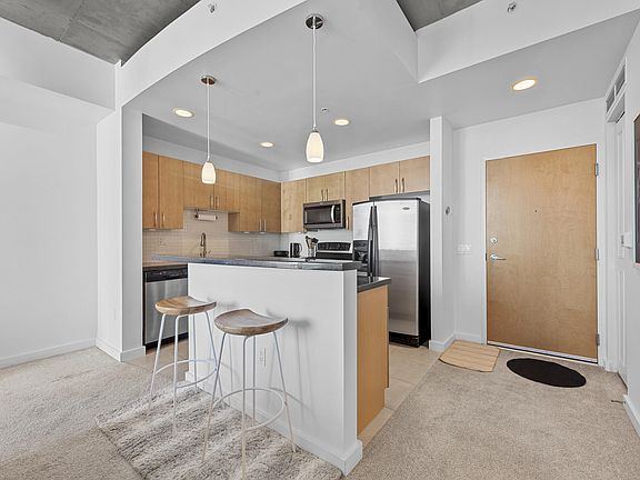 5th image of 300 S Australian Avenue #1021