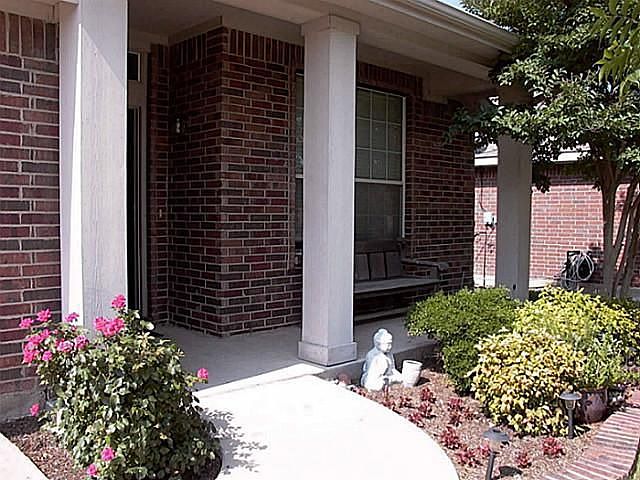 1st image of 6932 Red Bluff Dr
