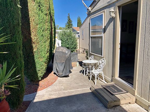 3rd image of 1399 Sacramento Ave Unit 41