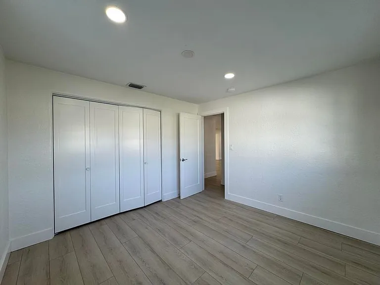 16 Seabreeze Dr — Photo 19