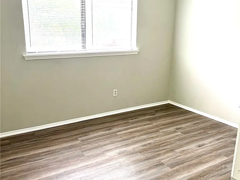 2406 Blanco Dr #D — Photo 15