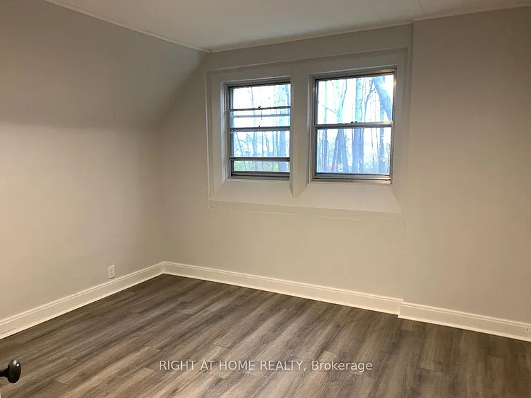 13760 Keele St — Photo 17