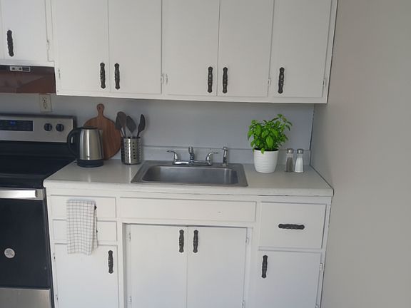 For Rent: $1350
