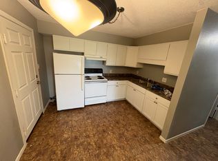 205 W Graham St APT 8, Roberts, WI 54023