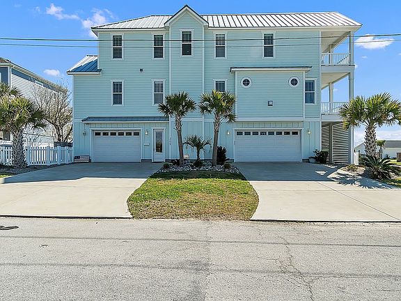 5th image of 209 S 11th St