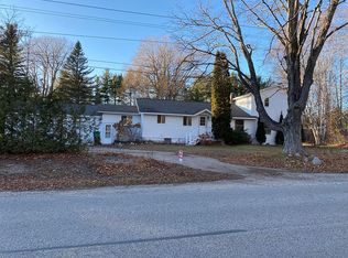 4408 Howard Rd, Petoskey, MI 49770