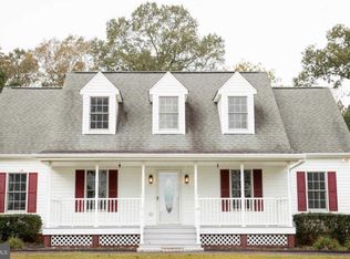 11219 Holly Ridge Ln, Ruther Glen, VA 22546