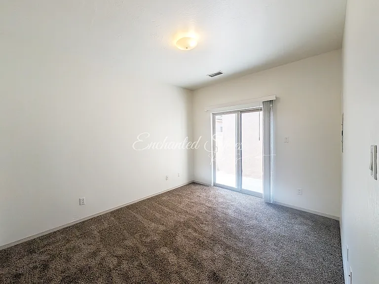 3051 Southern Blvd SE #D — Photo 10
