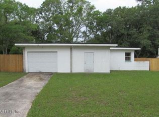 2126 Monteau Dr, Jacksonville, FL 32210