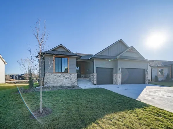 4905 N Emerald Ct, Maize, KS 67101