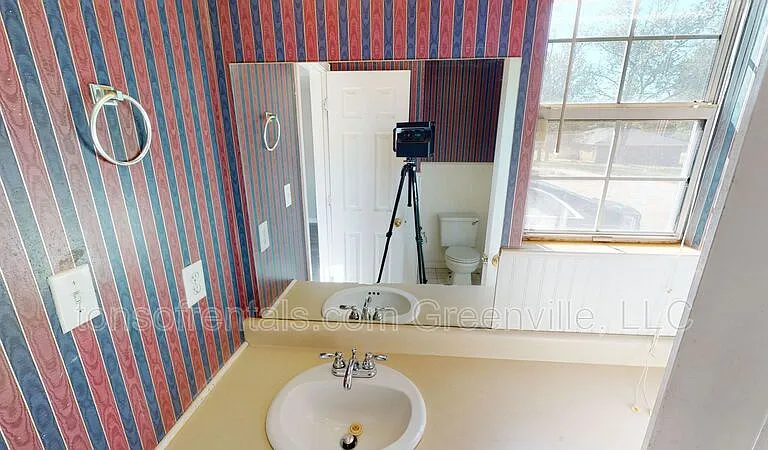 1552 Shoally Creek Rd — Photo 9