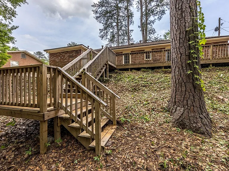 4221 Bonnie Dr — Photo 14