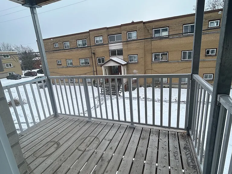 630 Cummings Ave — Photo 23