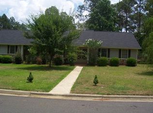 405 Alabama Dr, Tifton, GA 31794