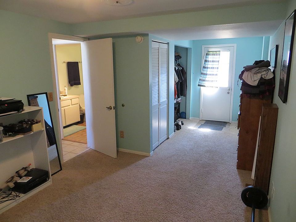 Bedroom - Downstairs entranc