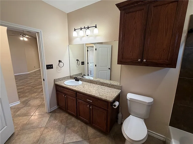 8317 Pocono Cir — Photo 20