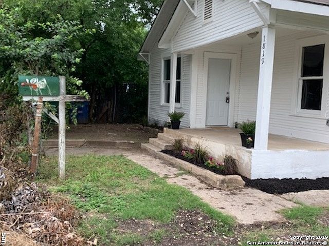 1st image of 1819 Santiago St
