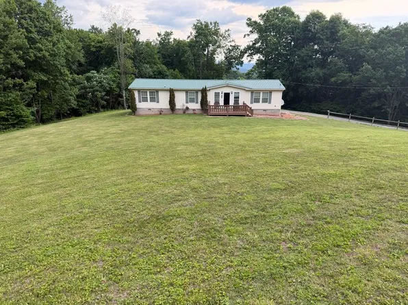 2298 Mountain View Pkwy, Alderson, WV 24910