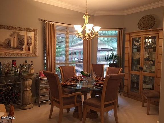 4th image of 14168 Longwood Cir #D