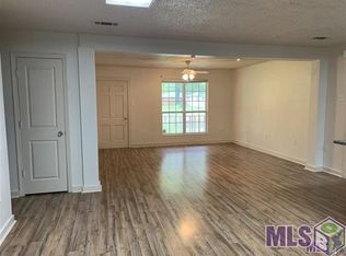 264 Ponderosa Dr, Baton Rouge, LA 70819