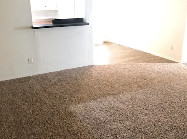 1505 N Locust St APT 7, Denton, TX 76201