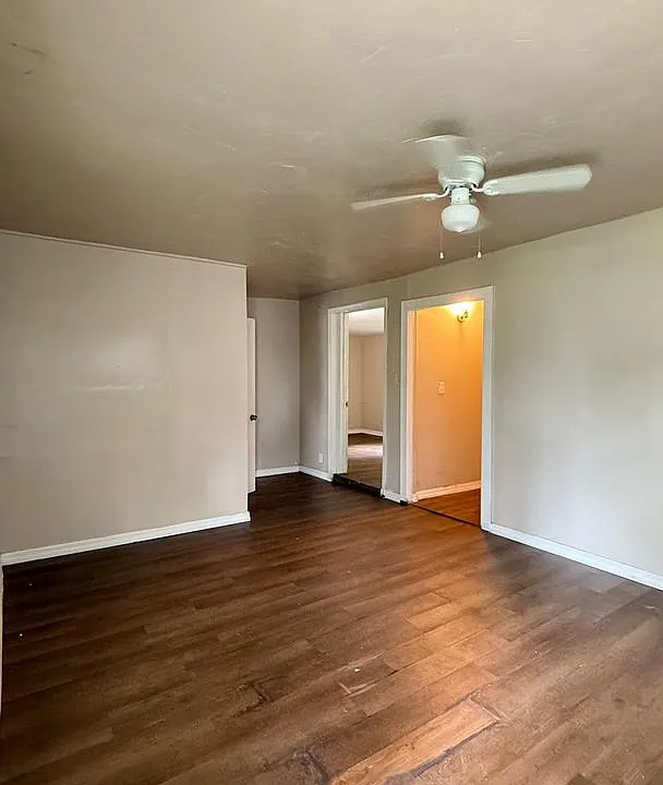 113 Oleander Ave