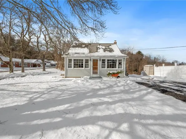 79 West Street, Stafford, CT 06076