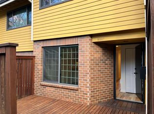 2587 E Madison St, Seattle, WA 98112