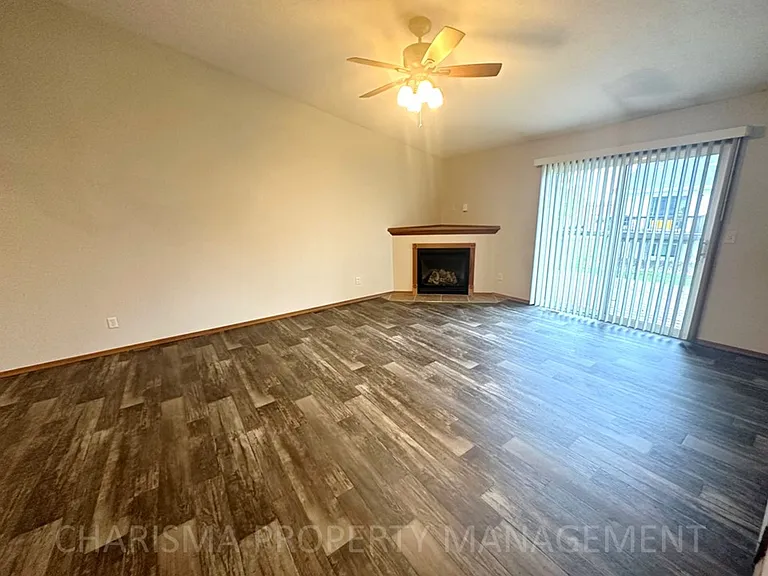 5505 W Rebecca St — Photo 16